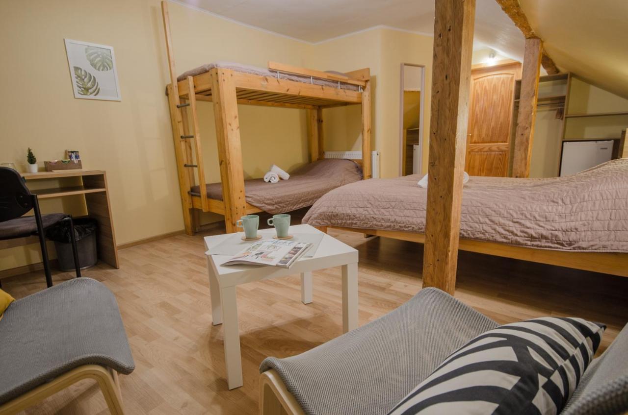 Veldzes Nams Hotel Вентспилс Екстериор снимка